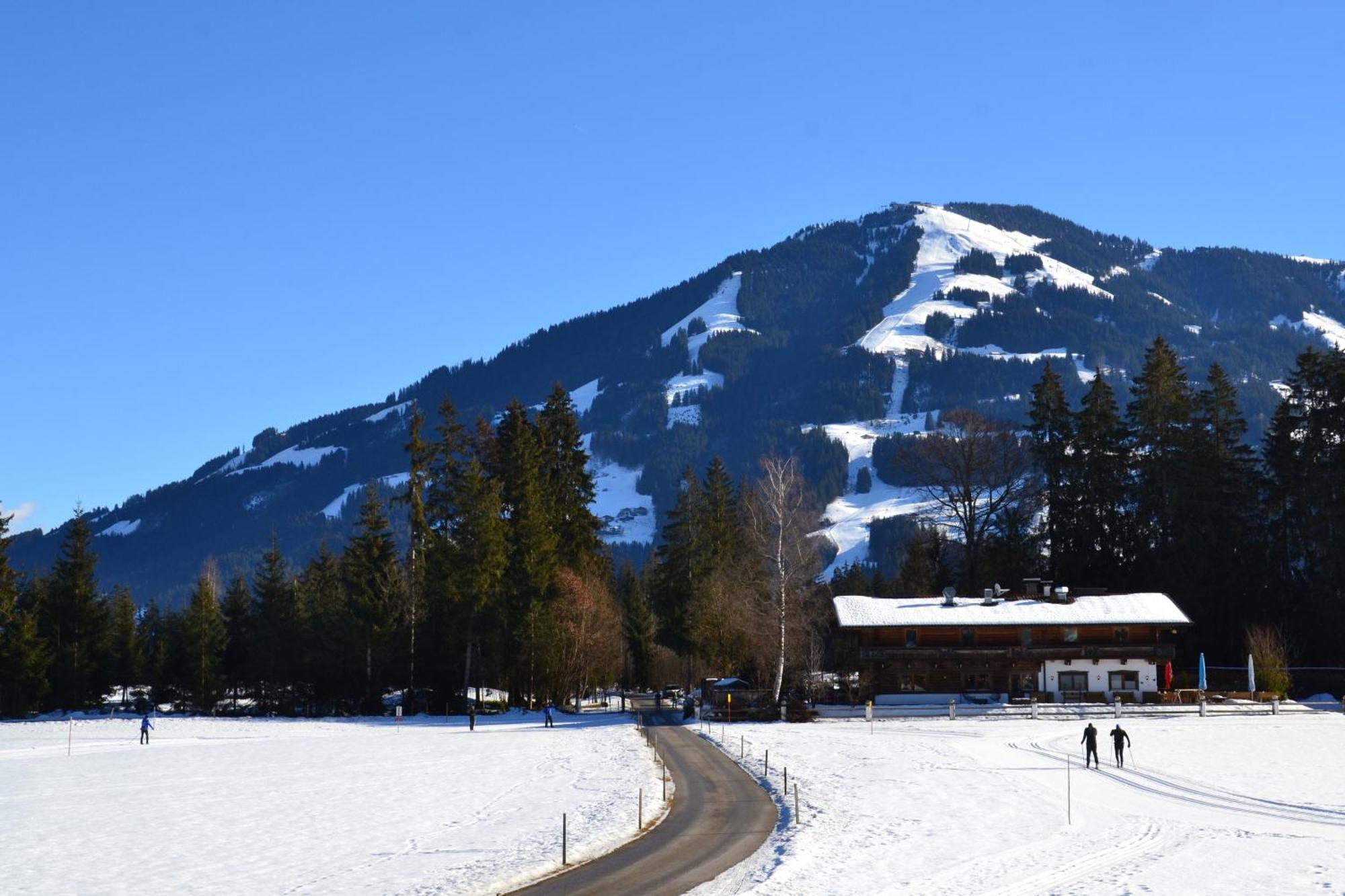 Haus Auni Metzgermeister เวสเทนดอร์ฟ ภายนอก รูปภาพ
